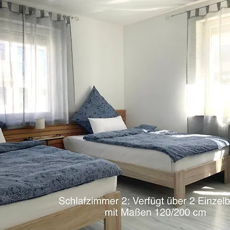 Apartment Am Bodensee- Zentrale Lage, Free Parking&wifi, 109 M2, Privater Garten, 7 Gäste, 2x Kingsize Boxspringbett, Familienfreundlich