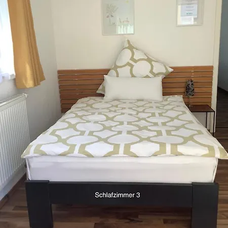 Lejlighed Am Bodensee- Zentrale Lage, Free Parking And Wifi, 109 M2, Privater Garten, 7 Gaeste, 2x Kingsize Boxspringbett, Familienfreundlich *